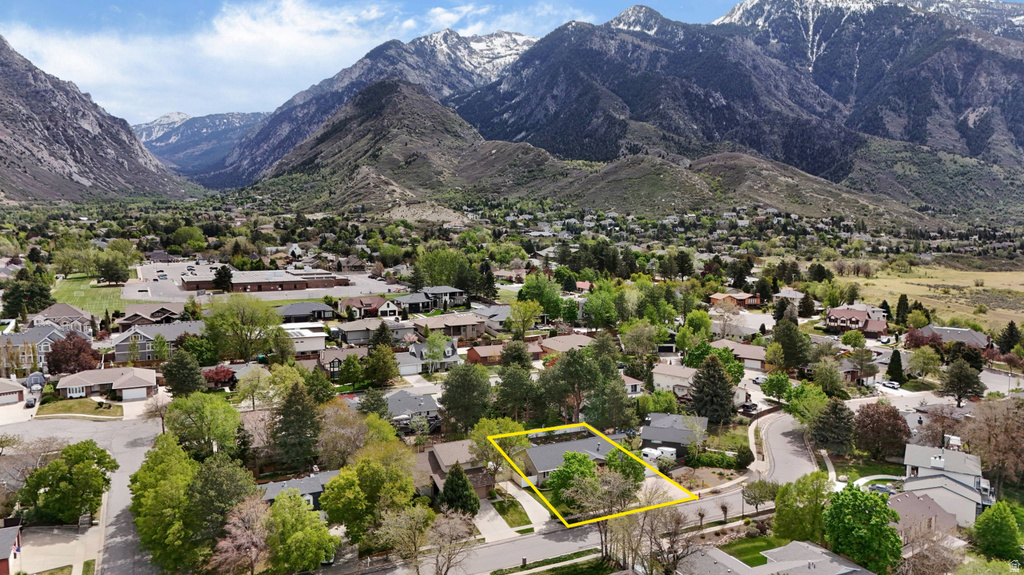 9763 S CHYLENE DR Sandy, UT 84092