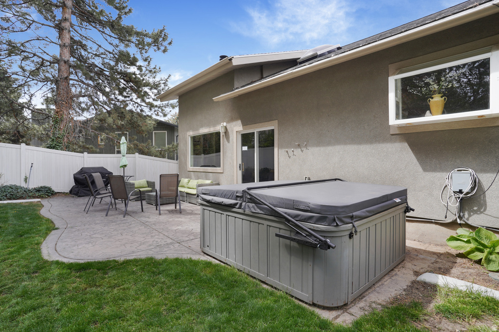 9763 S CHYLENE DR Sandy, UT 84092