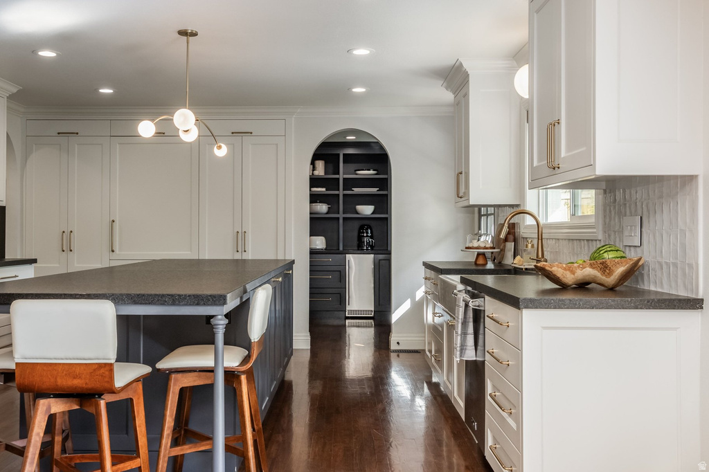 4411 S WANDER LN Holladay, UT 84124