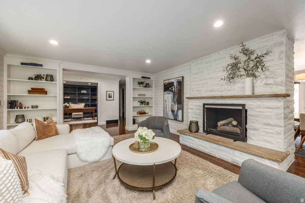 4411 S WANDER LN Holladay, UT 84124