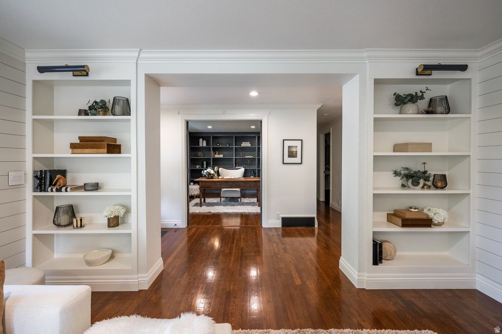 4411 S WANDER LN Holladay, UT 84124