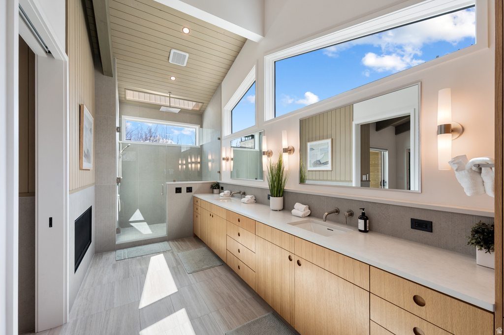 1056 S BEAR LAKE BLVD Garden City, UT 84028