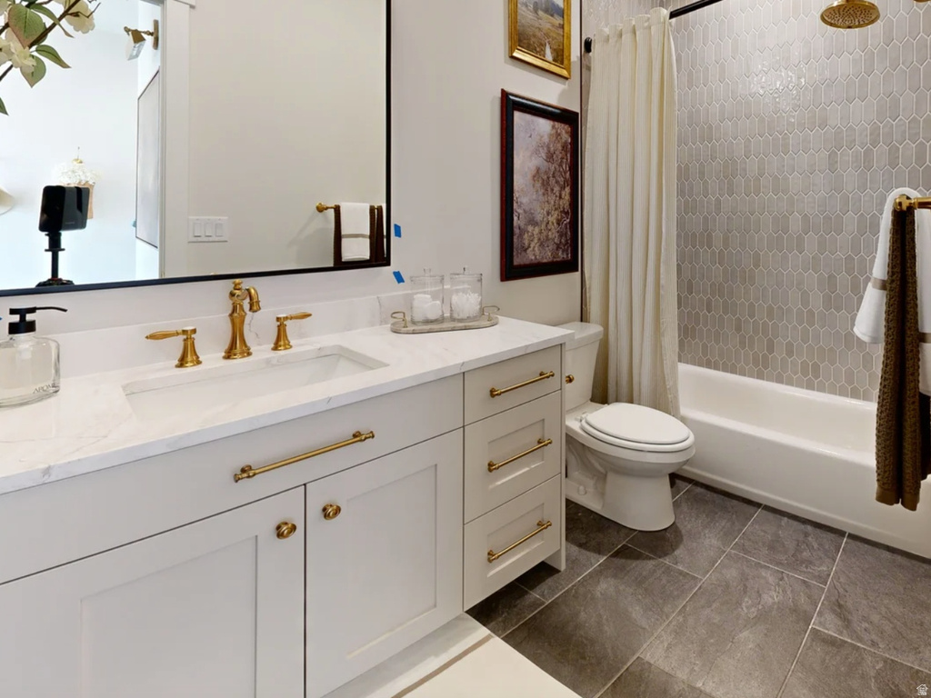 2543 S 2430 W #511 Syracuse, UT 84075