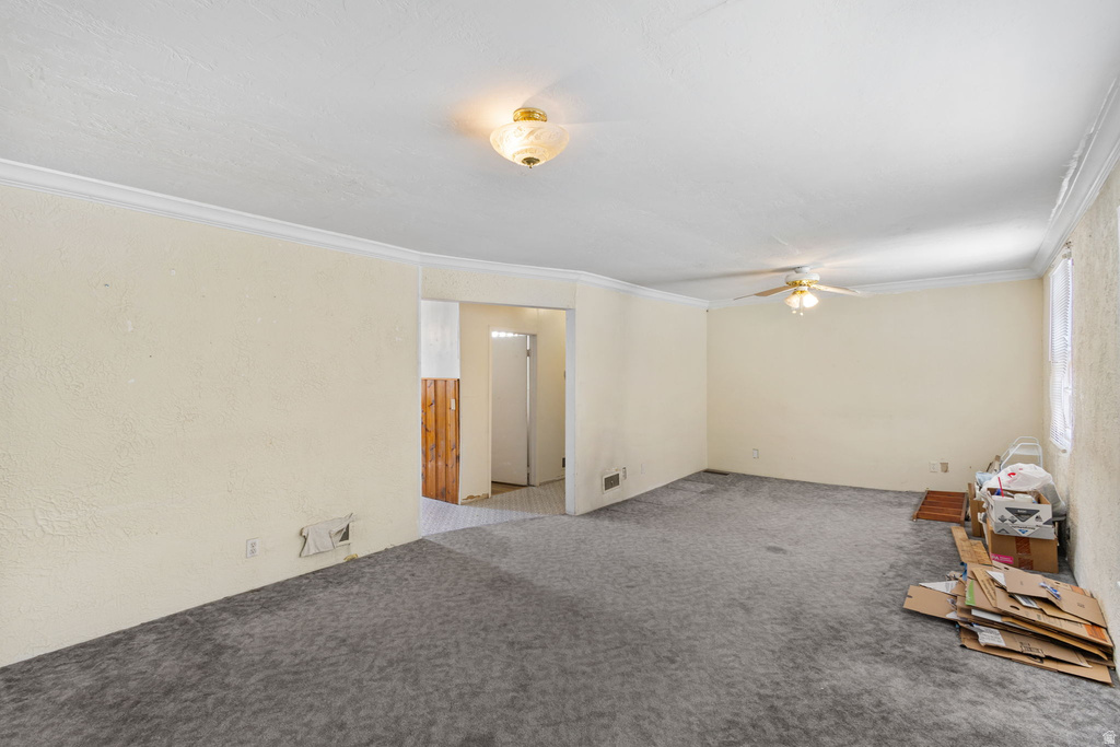 46 E MAIN ST Wellington, UT 84542