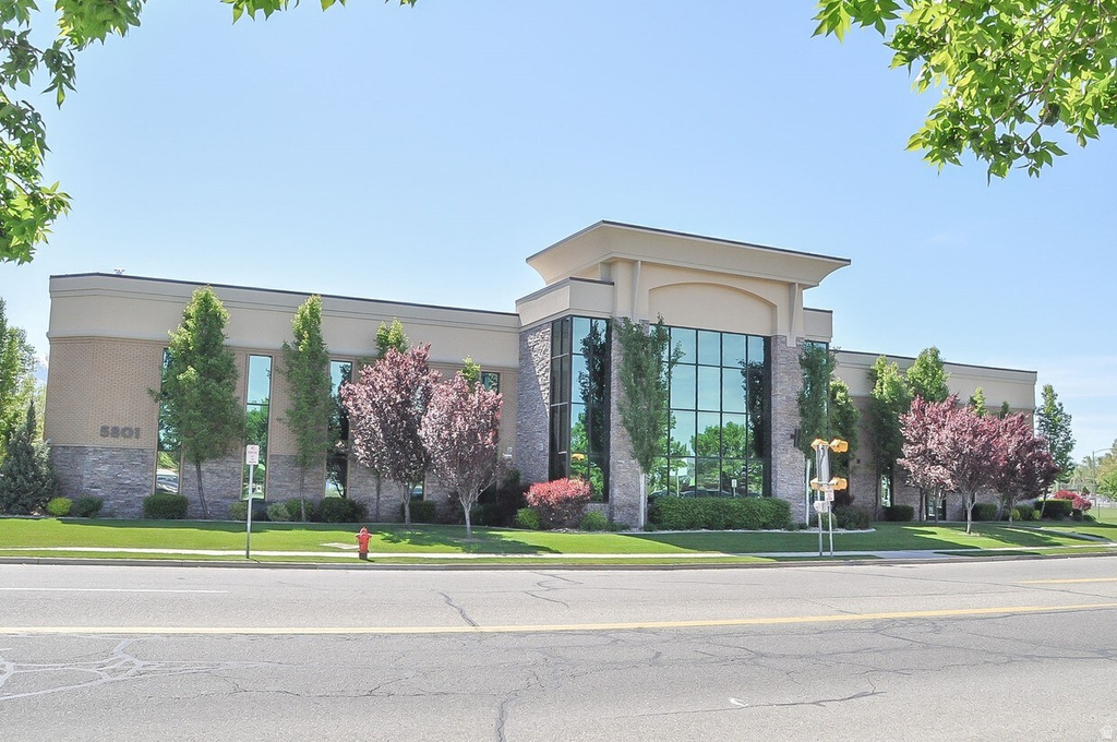 5801 S Fashion Blvd #200, Murray, UT 84107