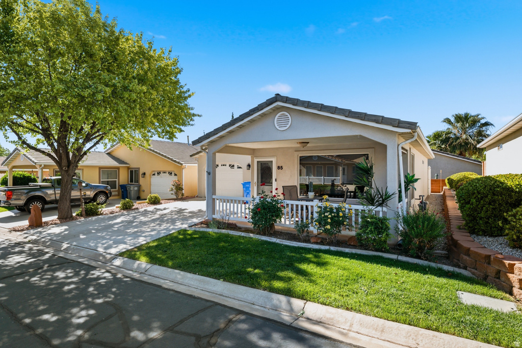 1050 W RED HILLS PKWY photo 5