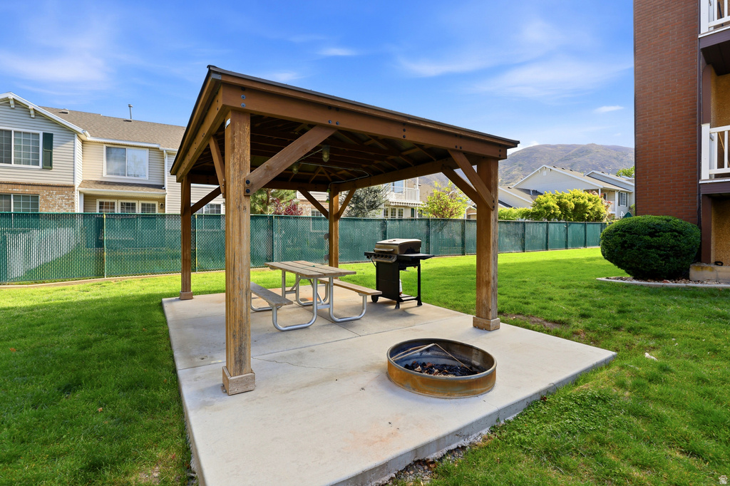 88 W 50 S #P-10 Centerville, UT 84014