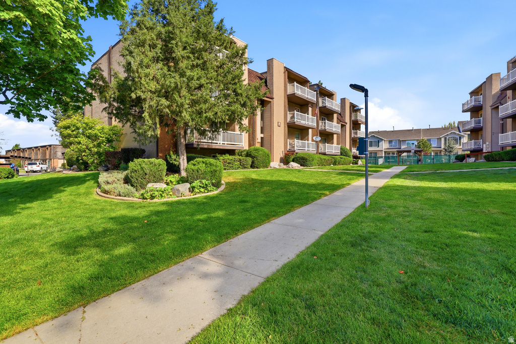 88 W 50 S #P-10 Centerville, UT 84014