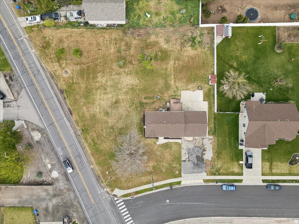 3276 N 2700 W Farr West, UT 84404