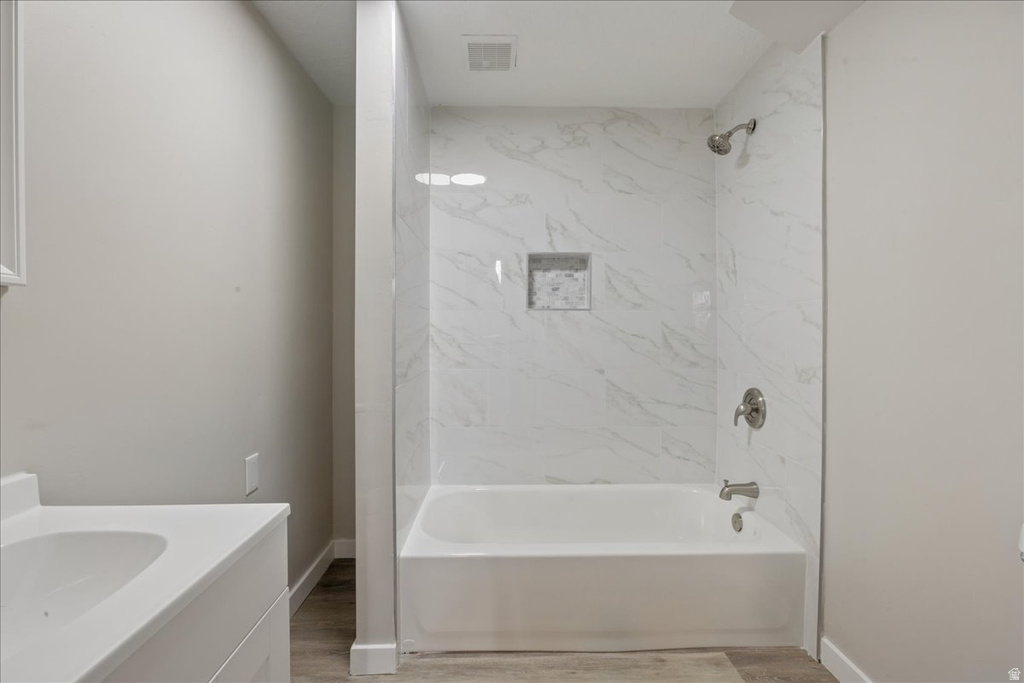 3276 N 2700 W Farr West, UT 84404