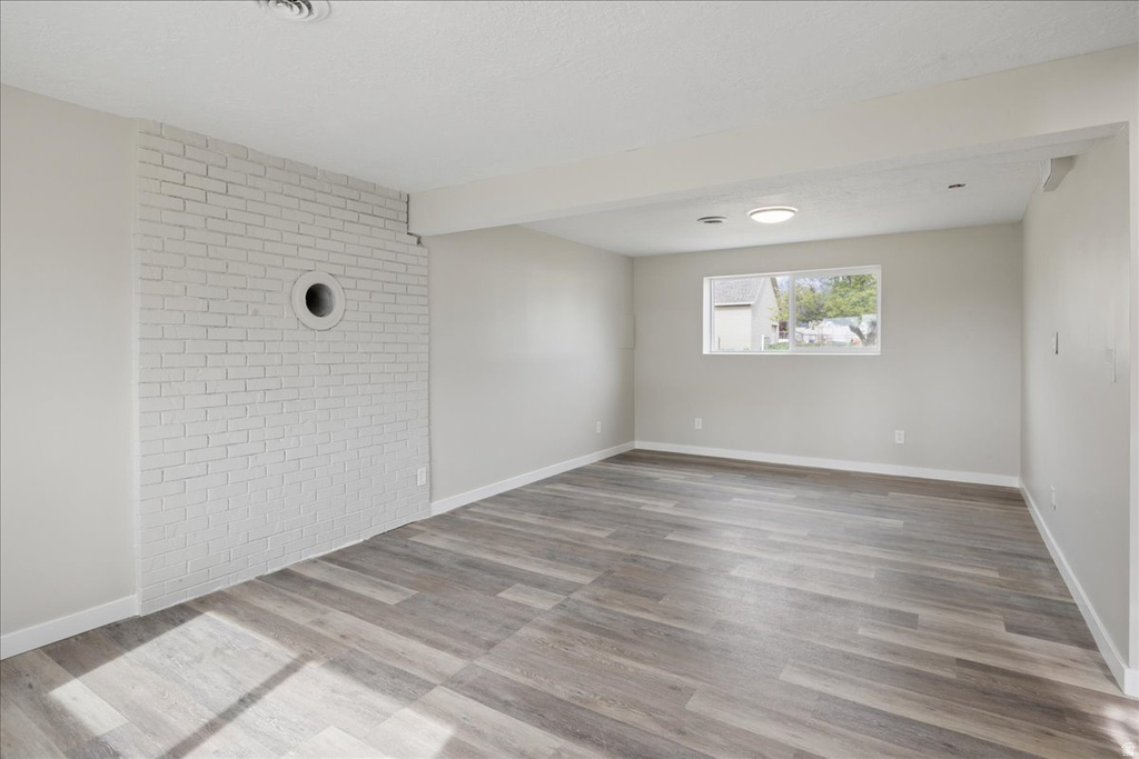 3276 N 2700 W Farr West, UT 84404