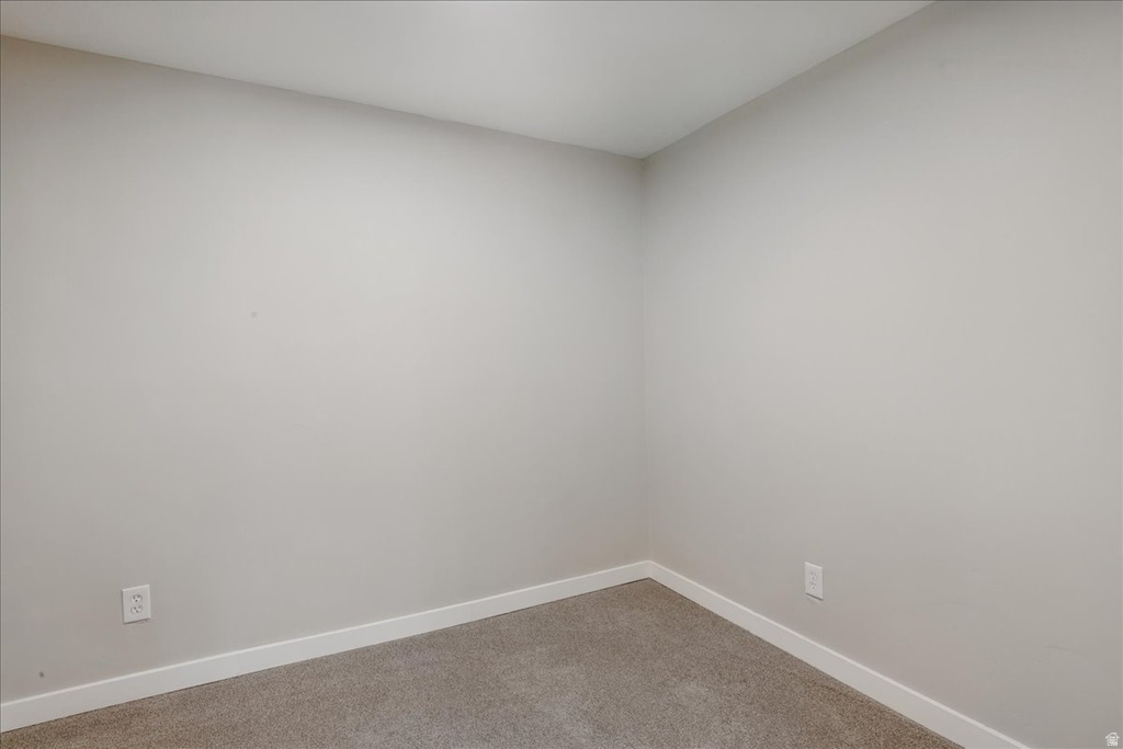 3276 N 2700 W Farr West, UT 84404