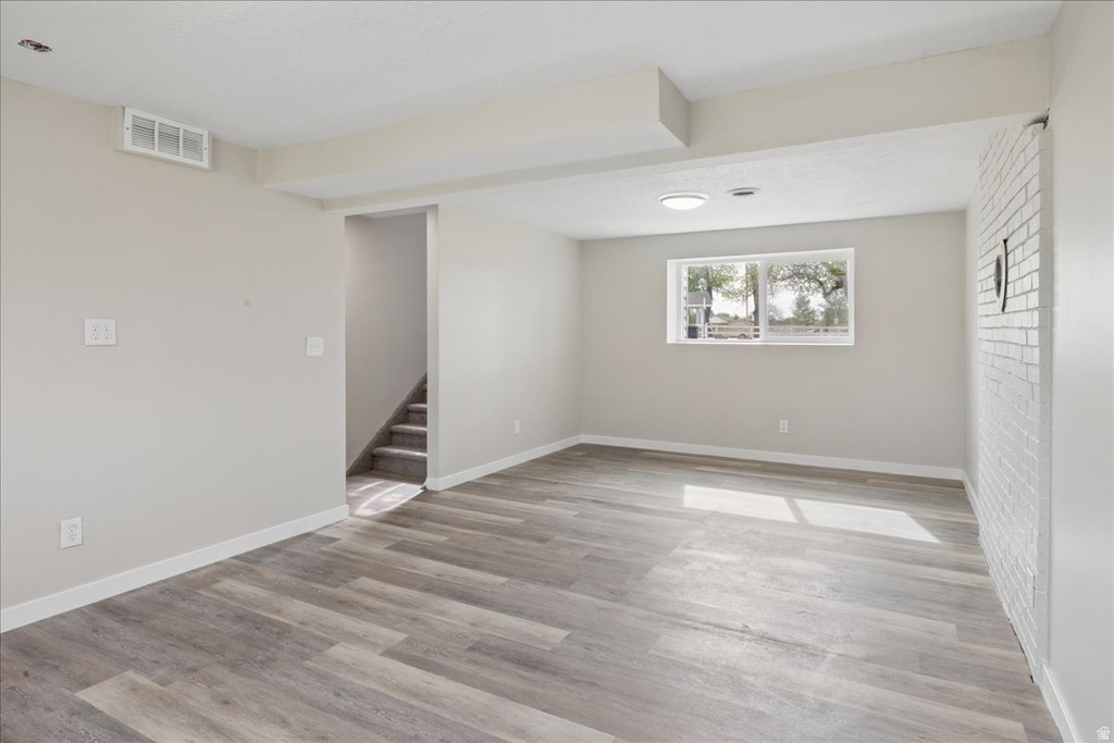 3276 N 2700 W Farr West, UT 84404