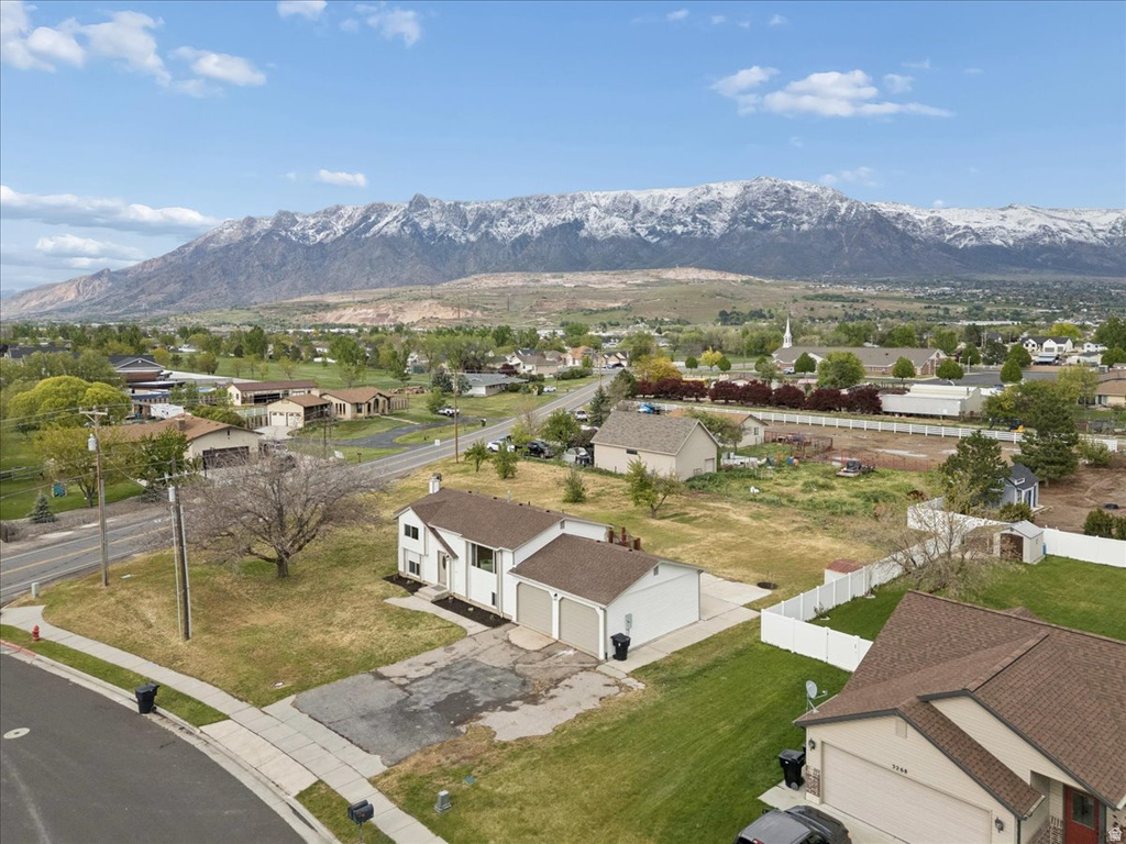 3276 N 2700 W Farr West, UT 84404