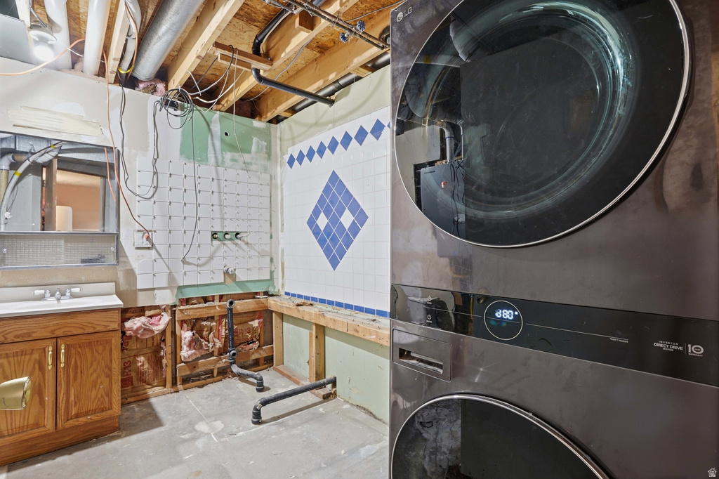 2963 S 8000 W Magna, UT 84044