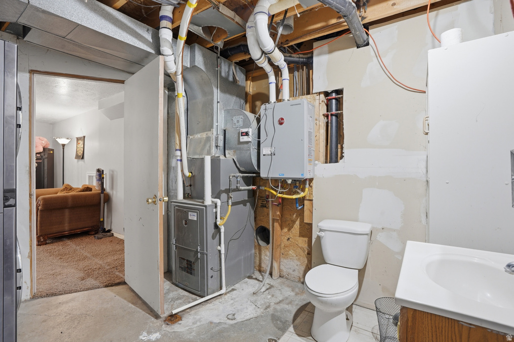 2963 S 8000 W Magna, UT 84044