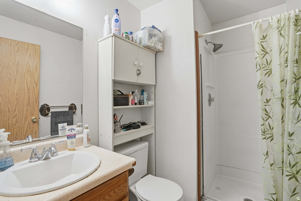 2963 S 8000 W Magna, UT 84044