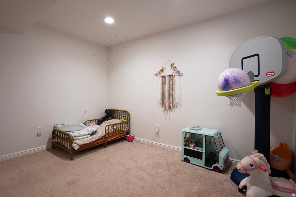 6848 S RUNNING SPRINGS DR West Jordan, UT 84084