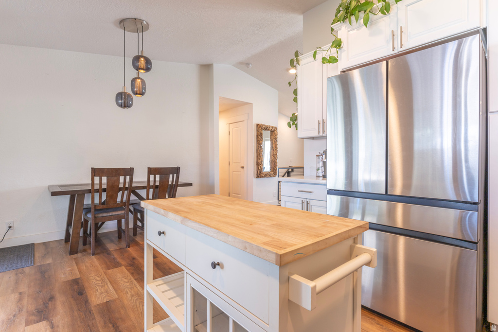 6848 S RUNNING SPRINGS DR West Jordan, UT 84084