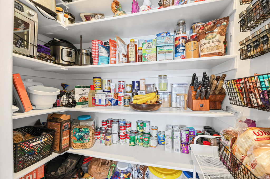 479 W 1410 N Tooele, UT 84074