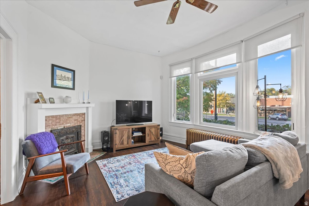 859 S 900 E Salt Lake City, UT 84102