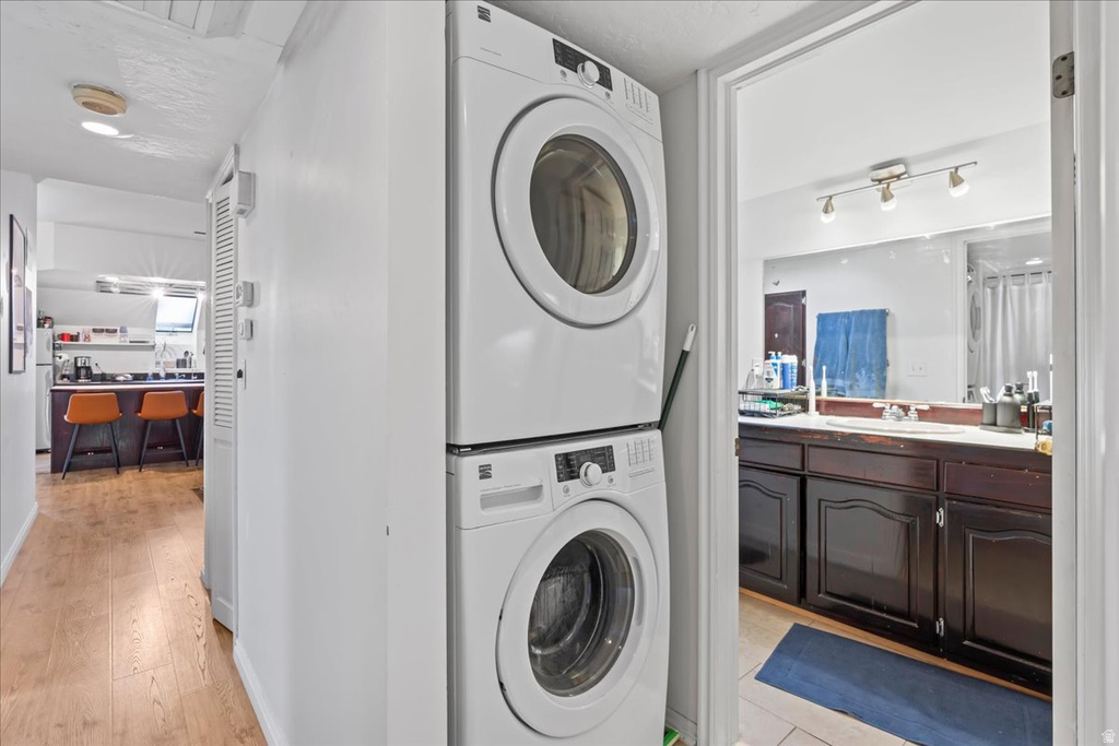 859 S 900 E Salt Lake City, UT 84102