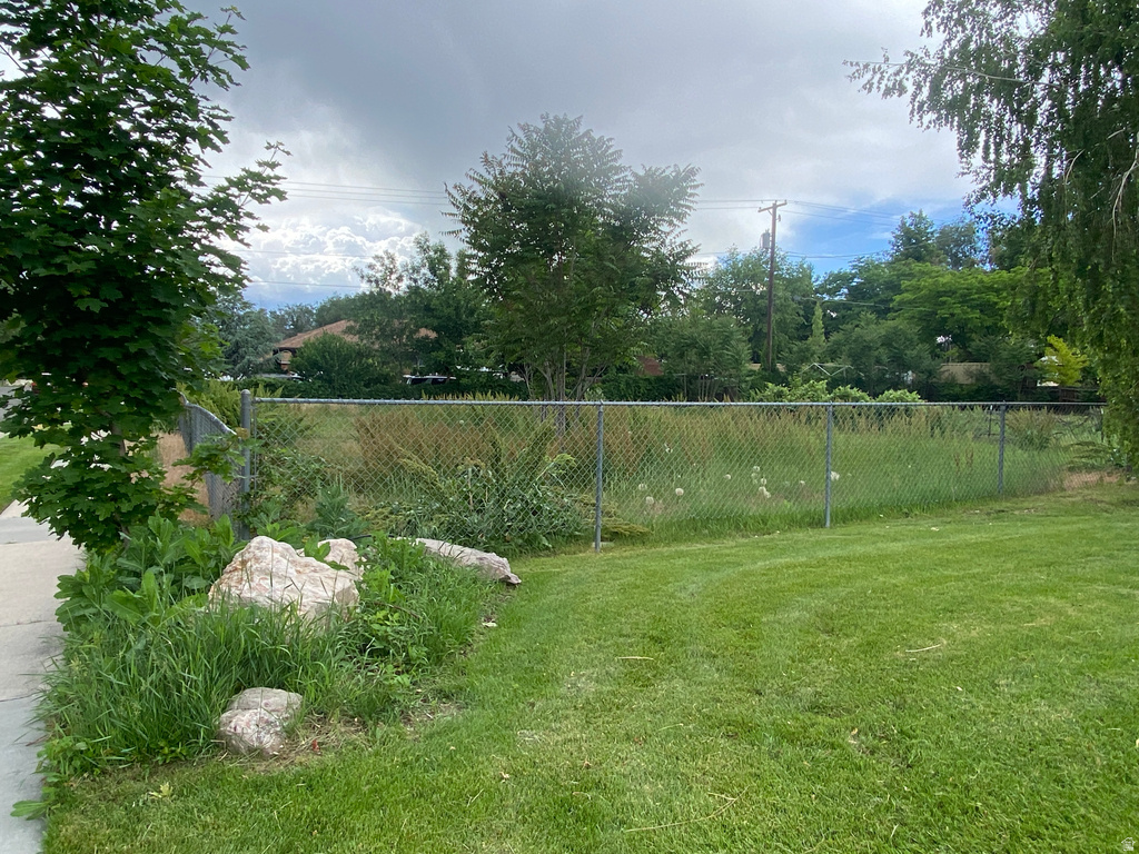 109 N MAIN ST Springville, UT 84663