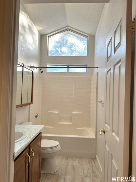 2103 S MOUNTAIN VISTA LN Provo, UT 84606