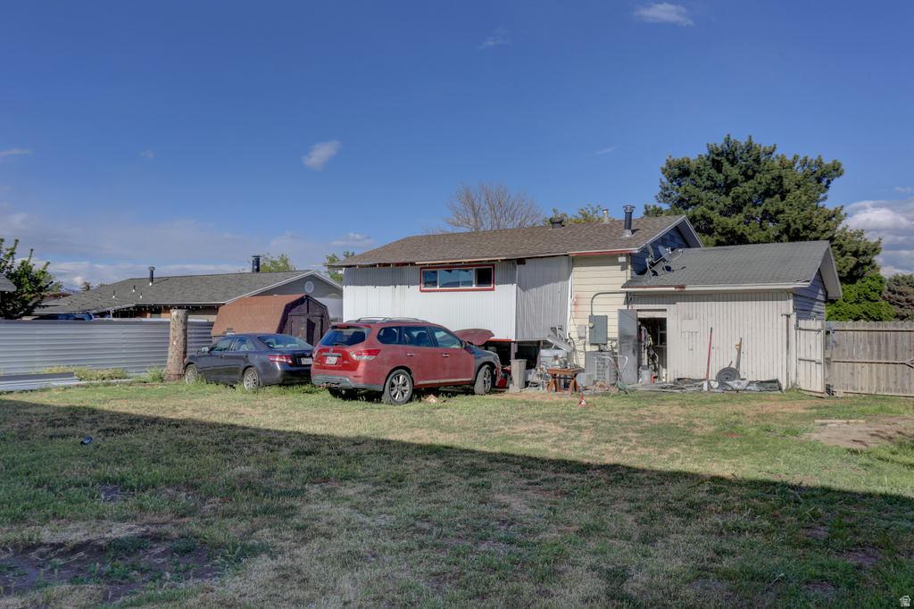 5074 S 3760 W Taylorsville, UT 84129