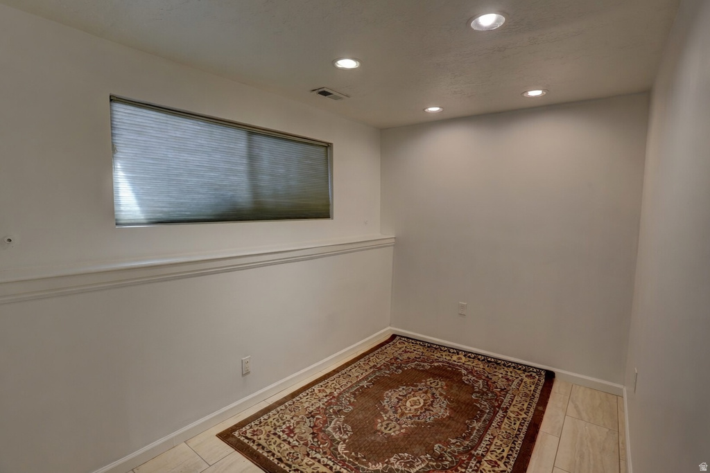 5074 S 3760 W Taylorsville, UT 84129