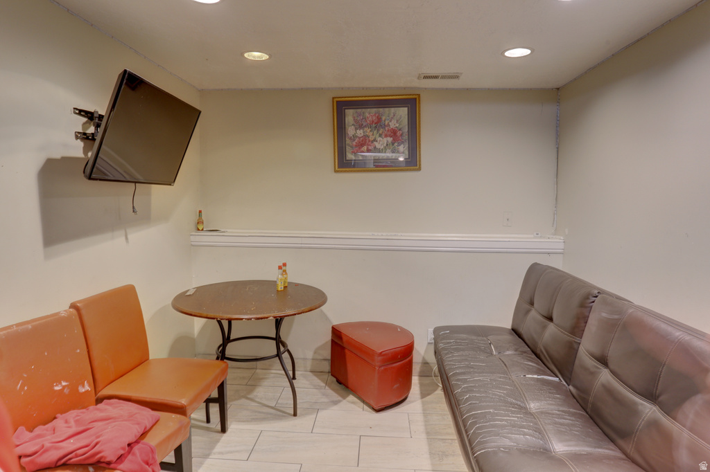 5074 S 3760 W Taylorsville, UT 84129