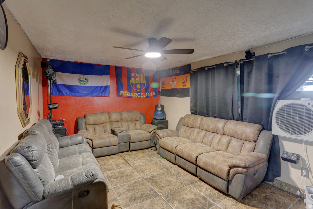 5074 S 3760 W Taylorsville, UT 84129