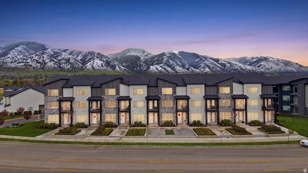 27 N 460 W Providence, UT 84332