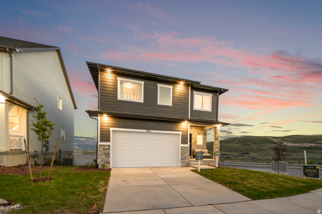 1924 N GOLDEN RUBY DR Saratoga Springs, UT 84045