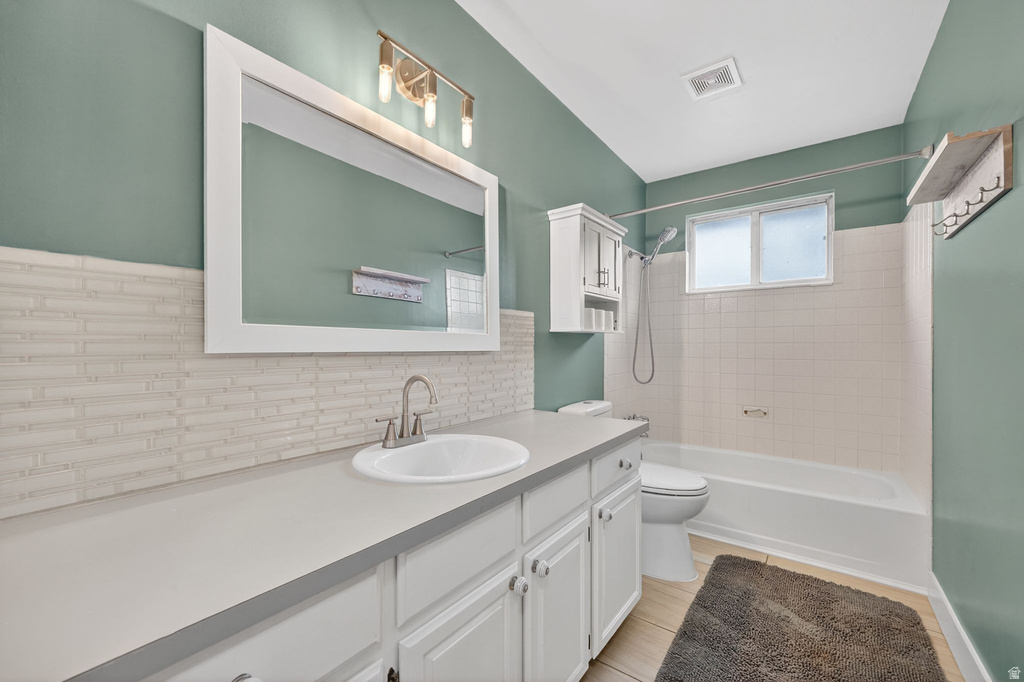 5556 W BLUEVAIL CT West Jordan, UT 84081