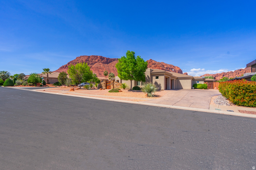 951 E CITADEL RD Ivins, UT 84738