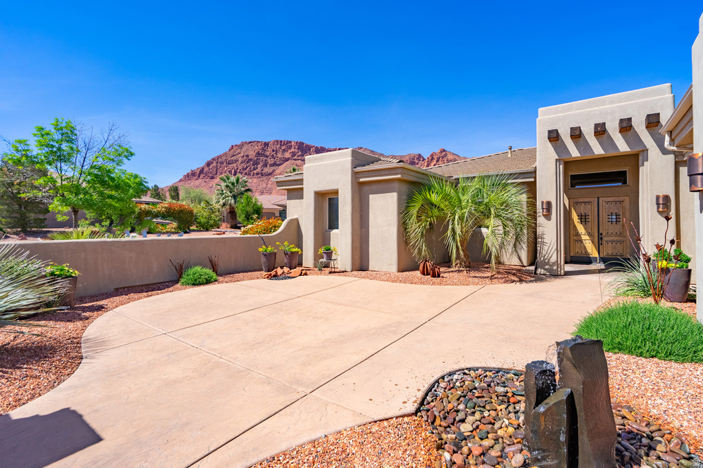 951 E CITADEL RD Ivins, UT 84738