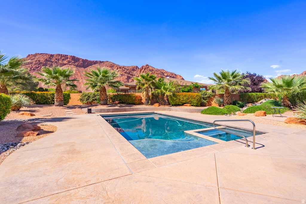 951 E CITADEL RD Ivins, UT 84738