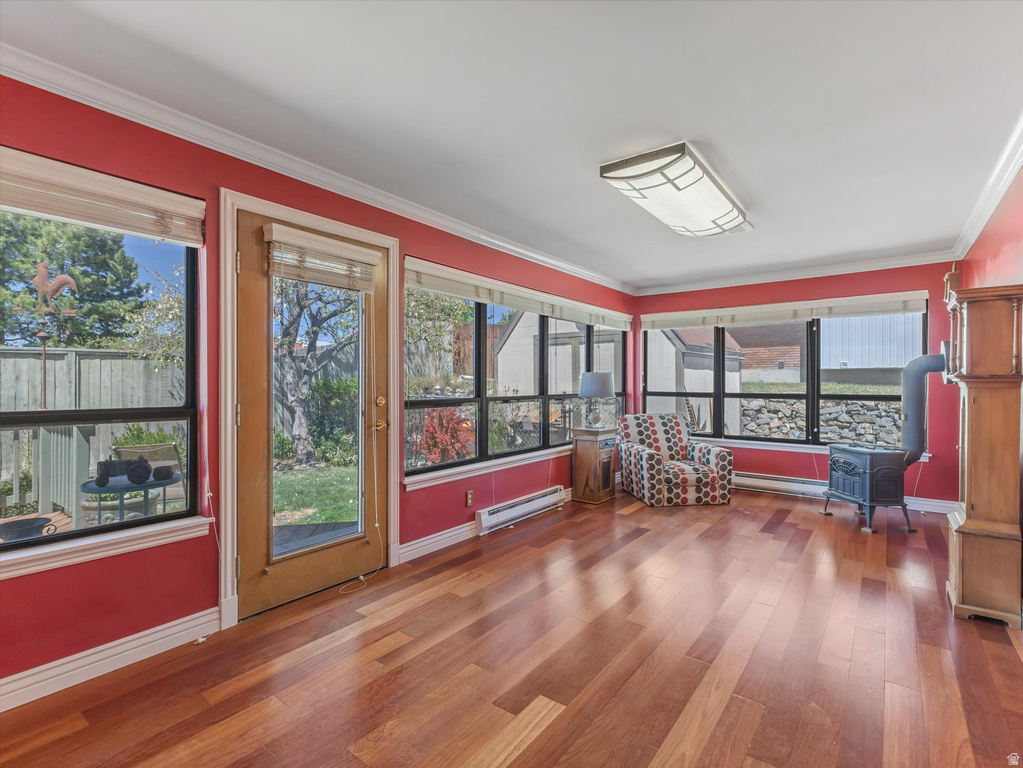 1969 E FALCONHURST CIR Sandy, UT 84092