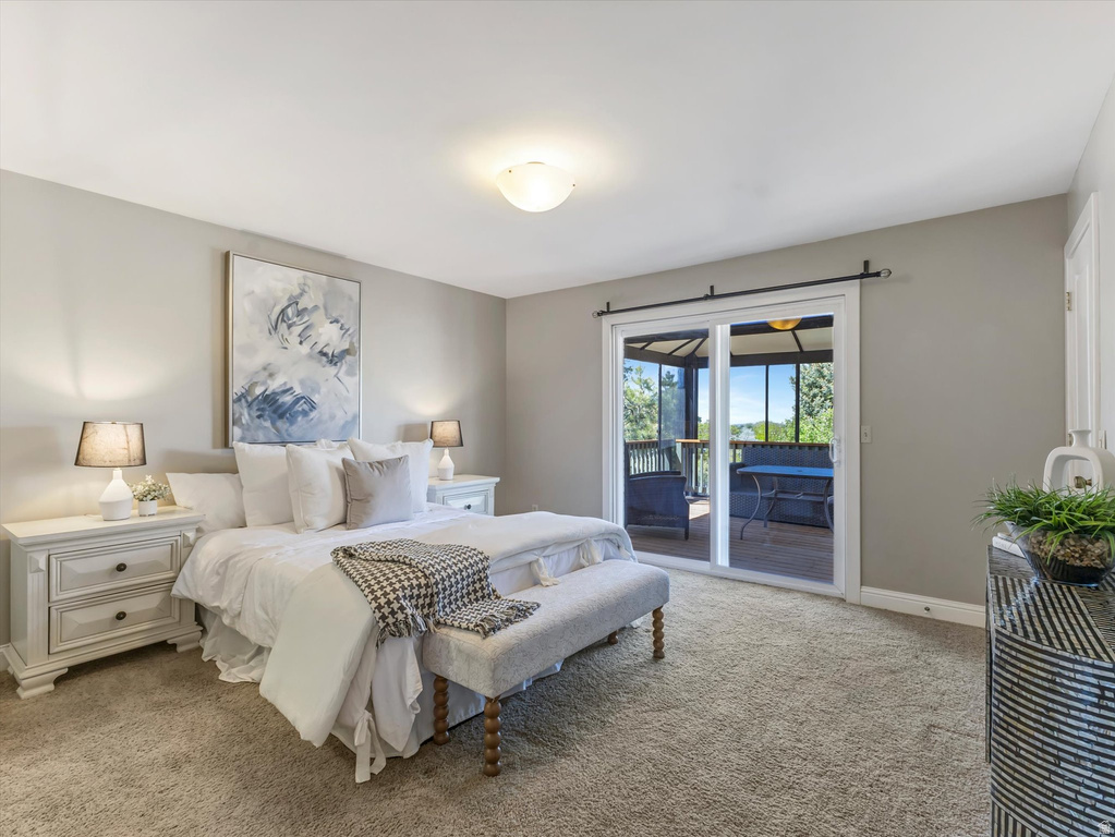 1969 E FALCONHURST CIR Sandy, UT 84092
