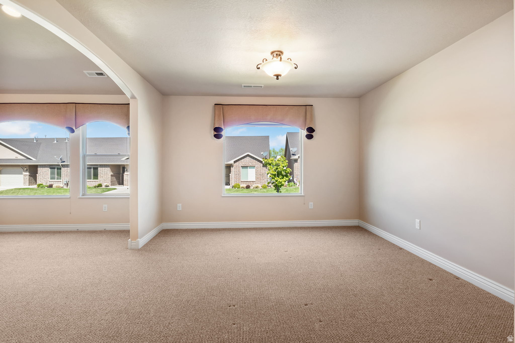 683 N 475 W Kaysville, UT 84037