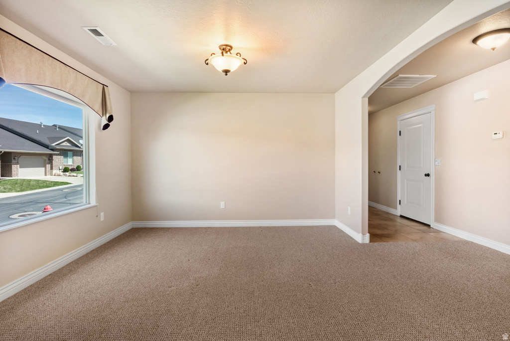 683 N 475 W Kaysville, UT 84037