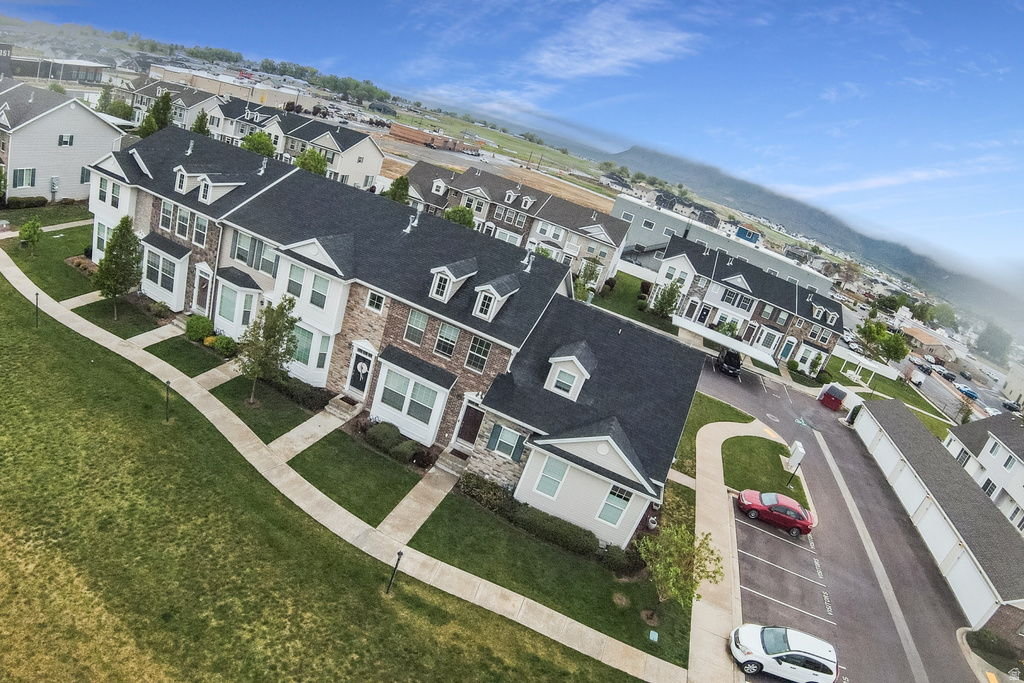 677 N 220 E Salem, UT 84653