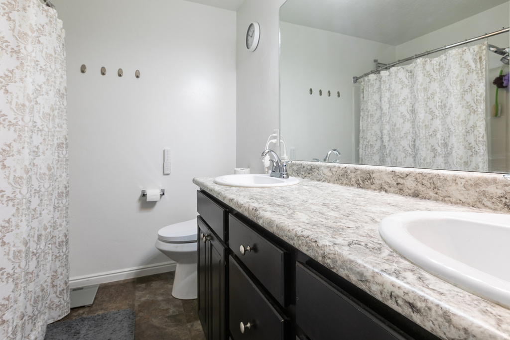 677 N 220 E Salem, UT 84653