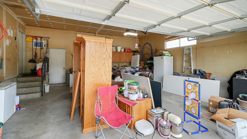 3676 W 4700 S Roy, UT 84067