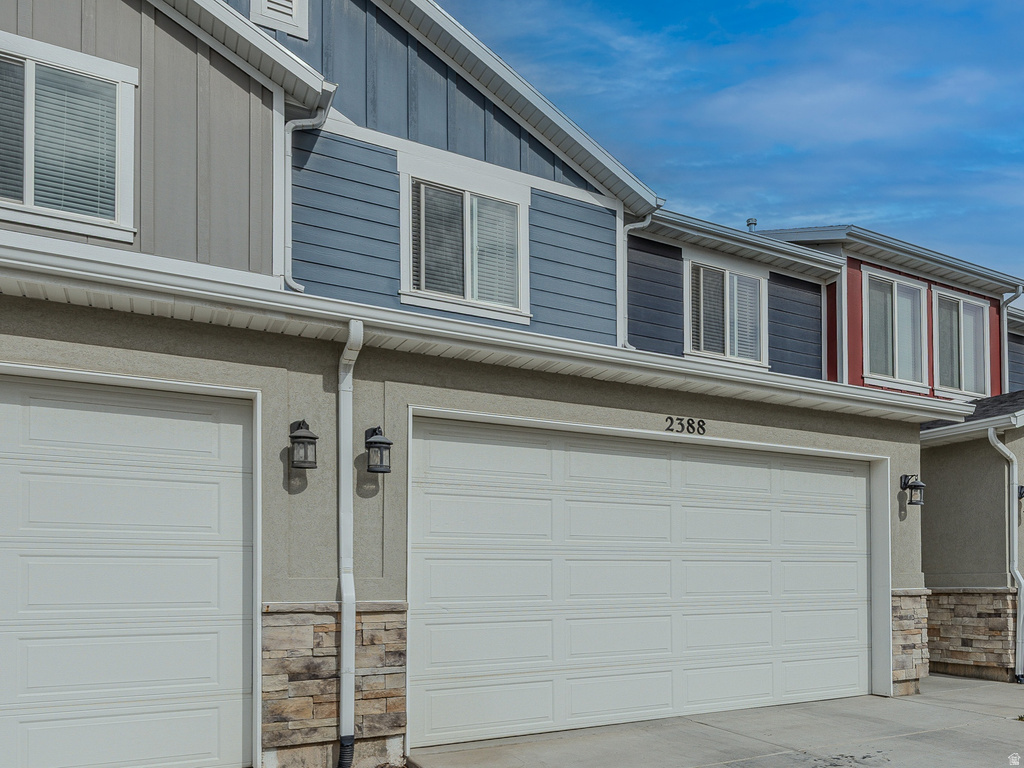 2388 W JADE WAY West Haven, UT 84401