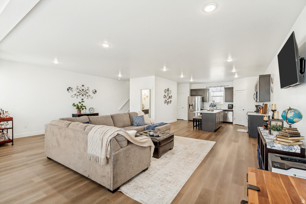 701 E GARDEN GROVE DR Eagle Mountain, UT 84005