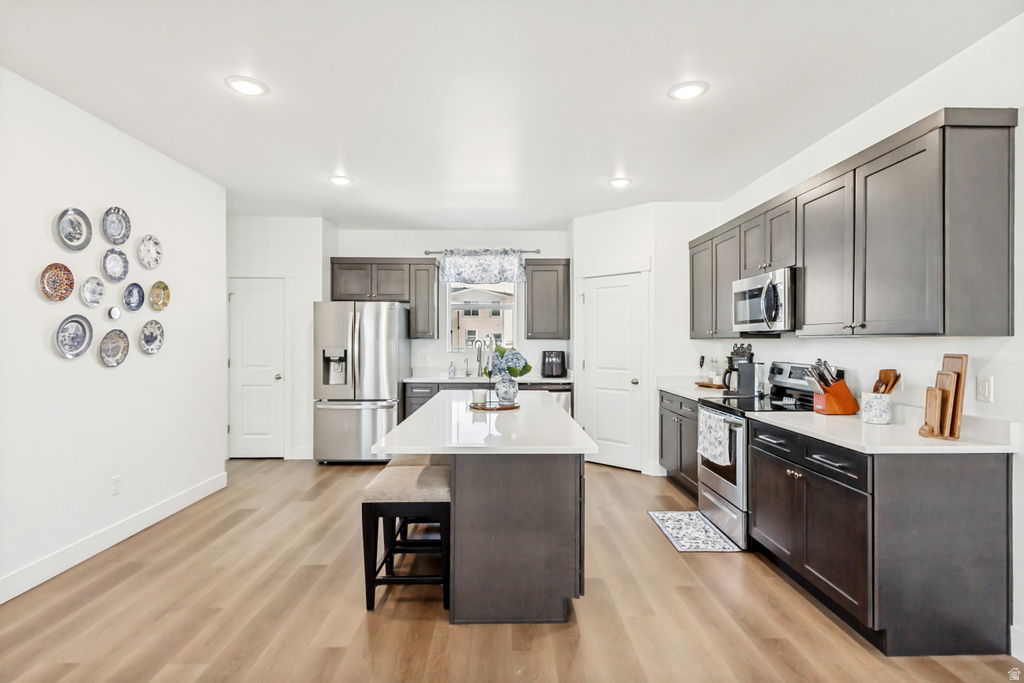 701 E GARDEN GROVE DR Eagle Mountain, UT 84005