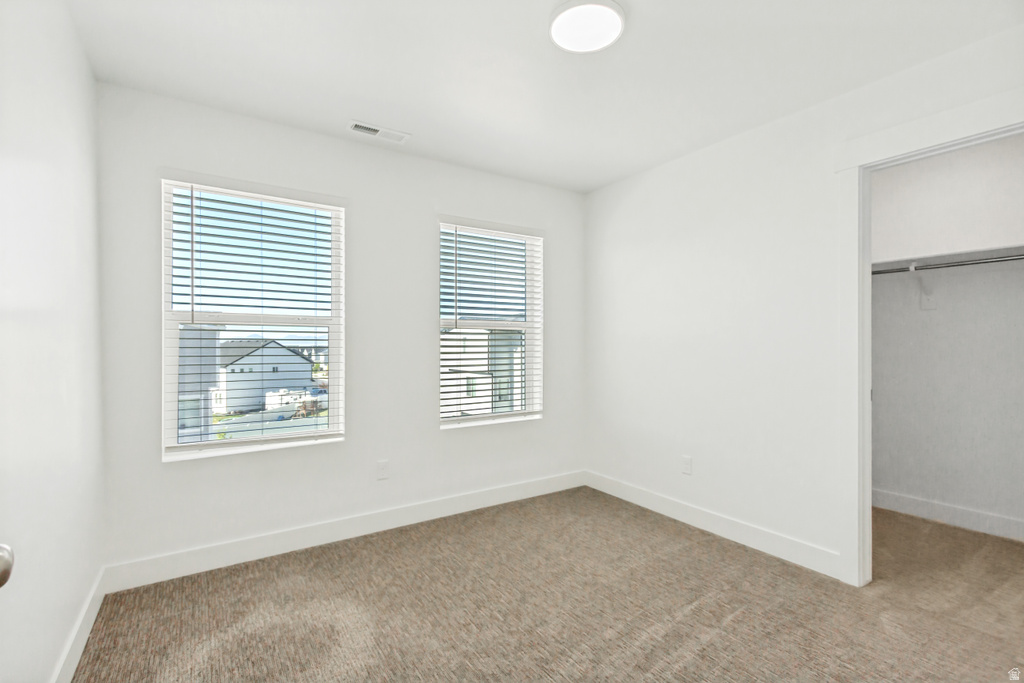 701 E GARDEN GROVE DR Eagle Mountain, UT 84005