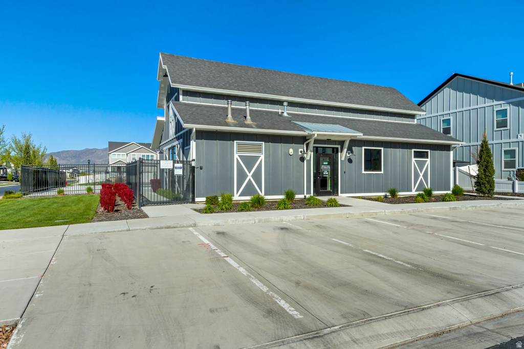 701 E GARDEN GROVE DR Eagle Mountain, UT 84005